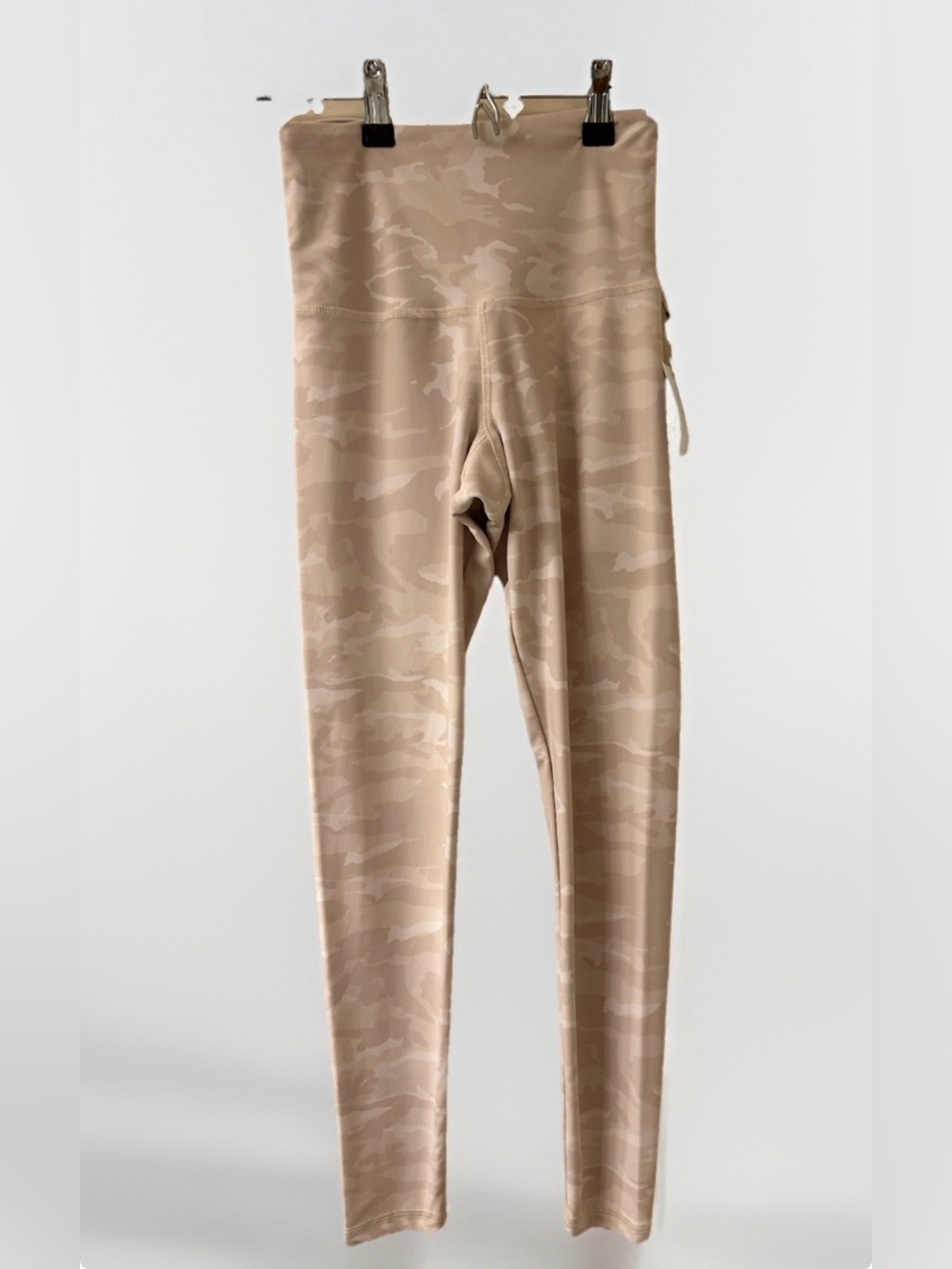 NWT Strut-This Teagan Ankle Legging in Cream Camo yoga leisure gym workout Sz XS